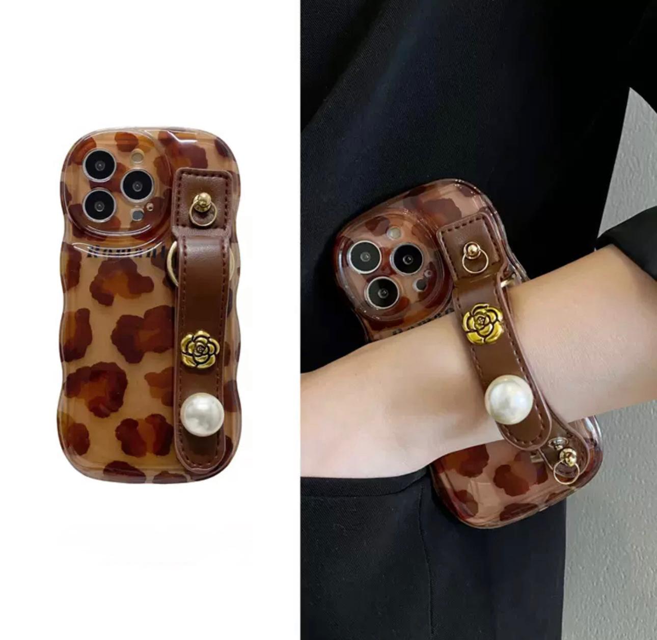 Shokckproof brown frame case with handstrap For Iphone