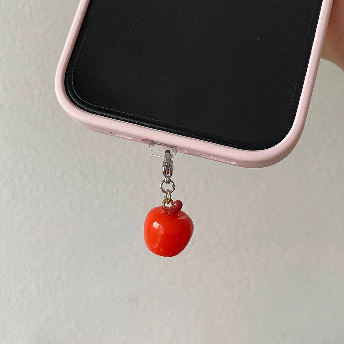 Apple phone chram