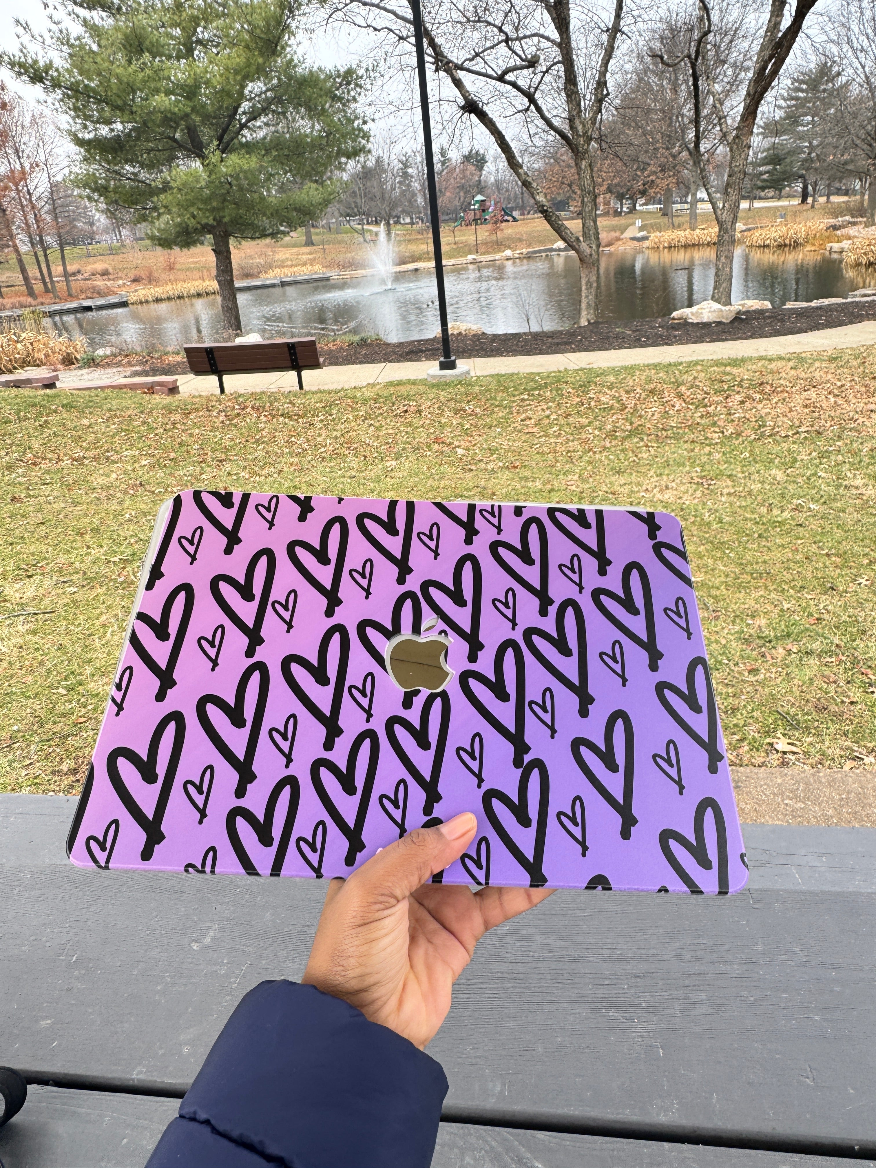 Endless Heart MacBook Case