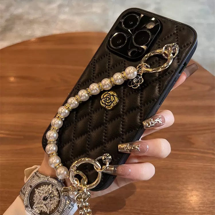 Pearl Bracelet Case for iPhones