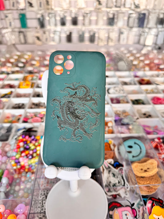 Green dragon case for iPhones