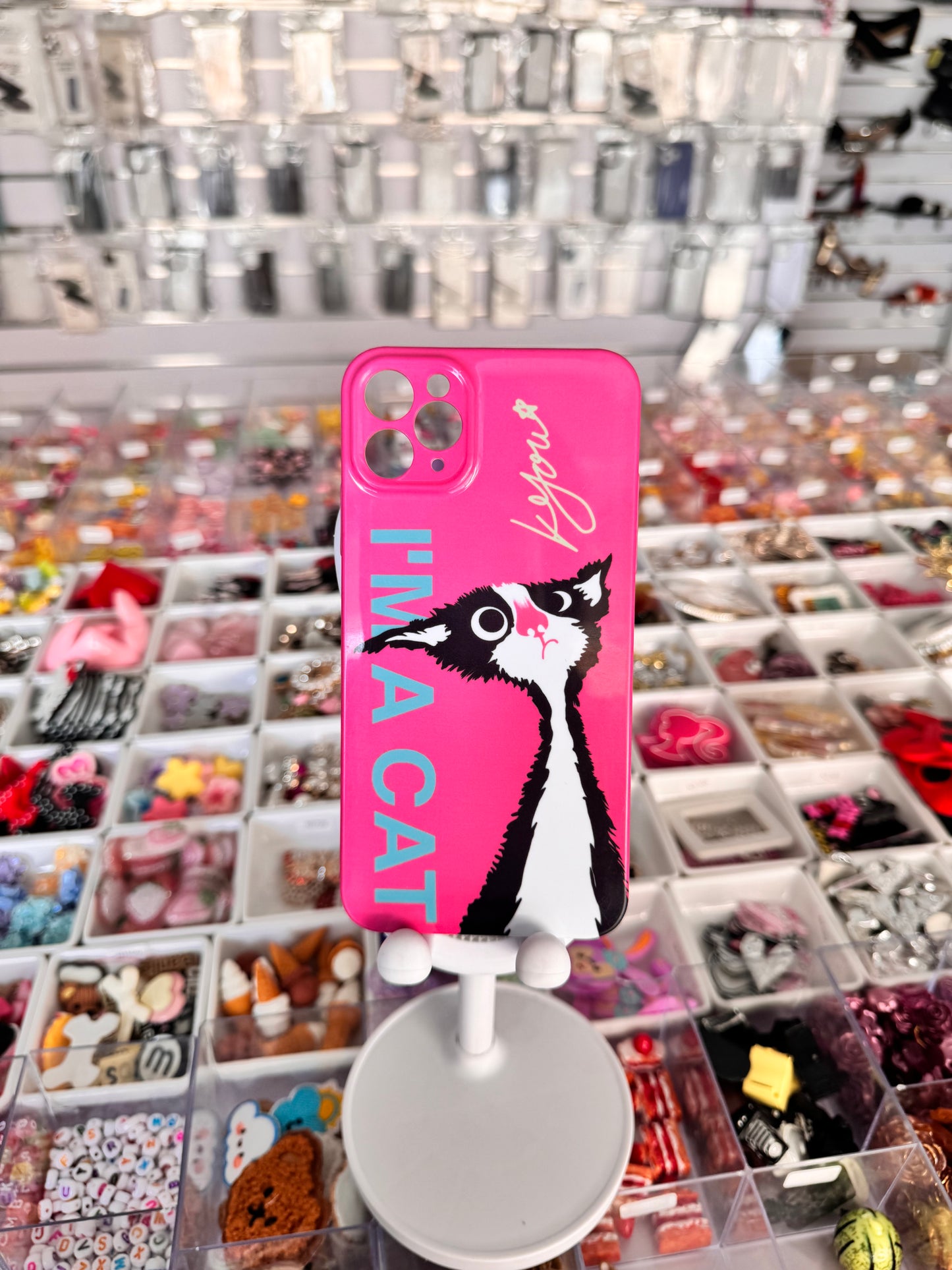 I’m a cat Pink case for iPhones