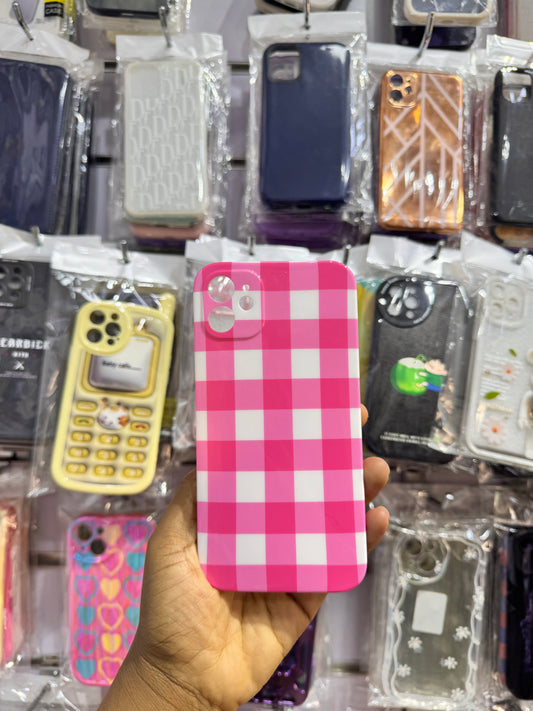 Light and dark pink case for iPhones