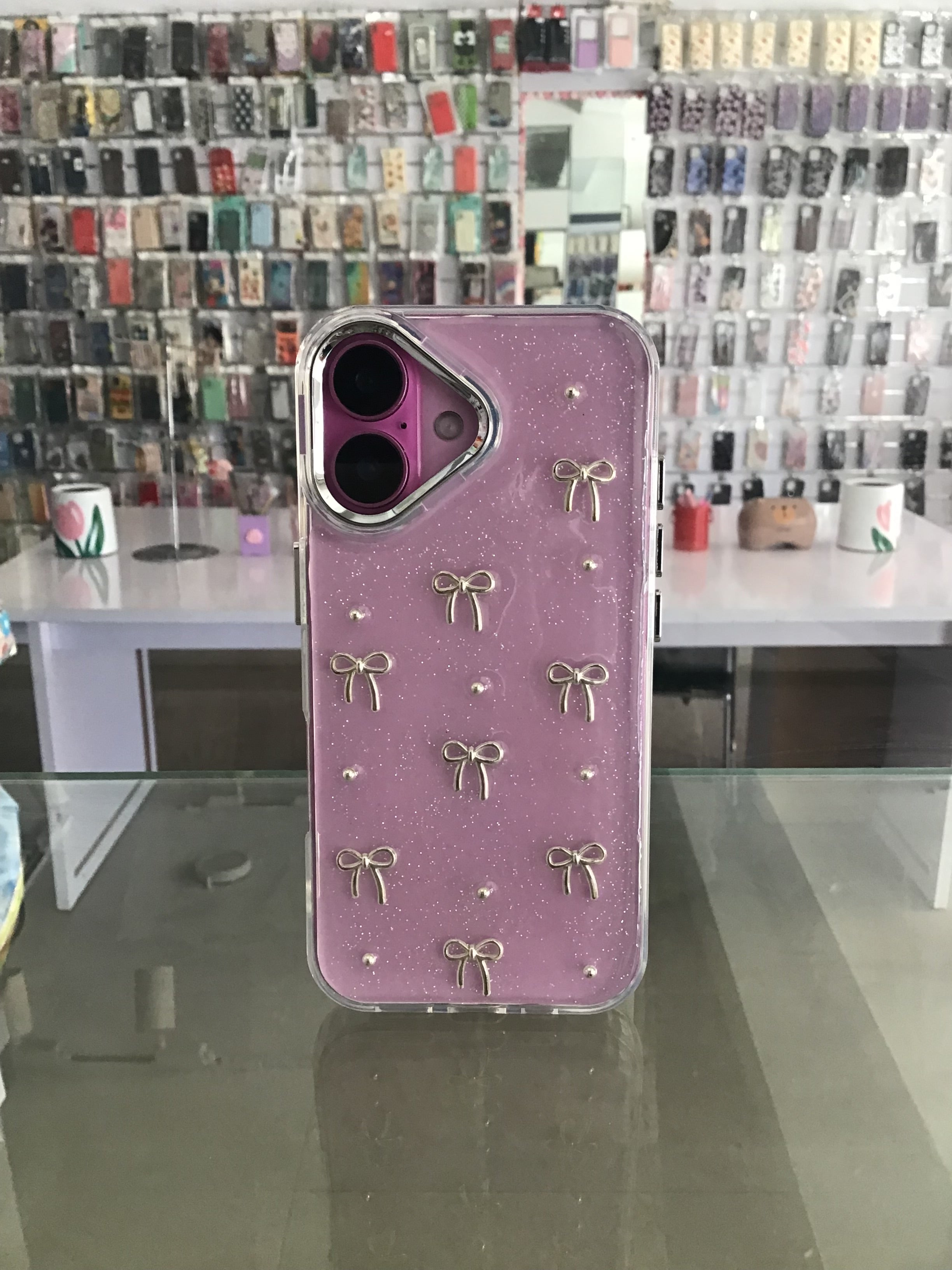 Pearl White Bow Case