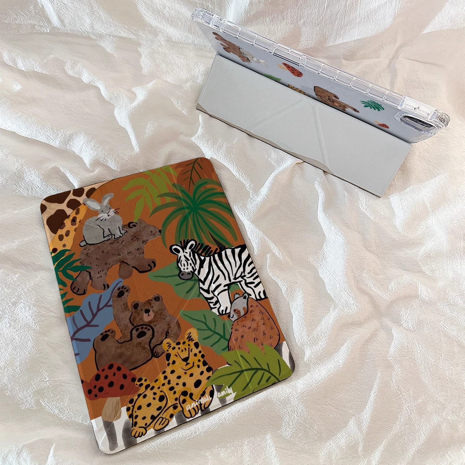 Cartoon Jungle iPad Case 🌿🐻🦓🦒