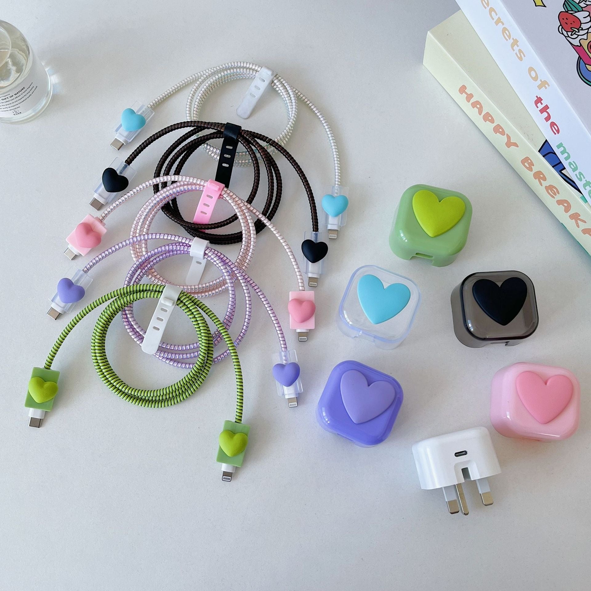 Heart-shaped charging head protective case set head and cable