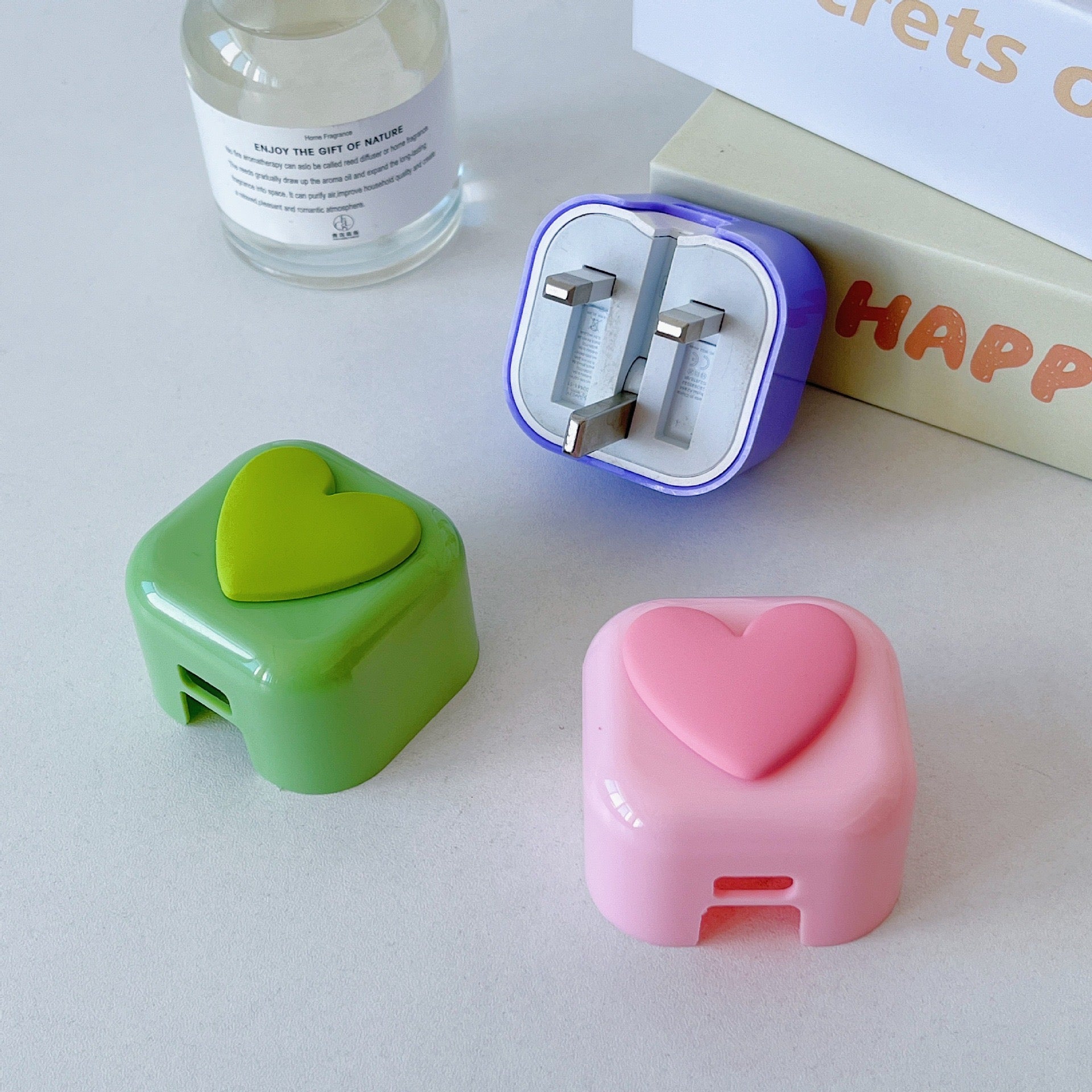 Heart-shaped charging head protective case set head and cable
