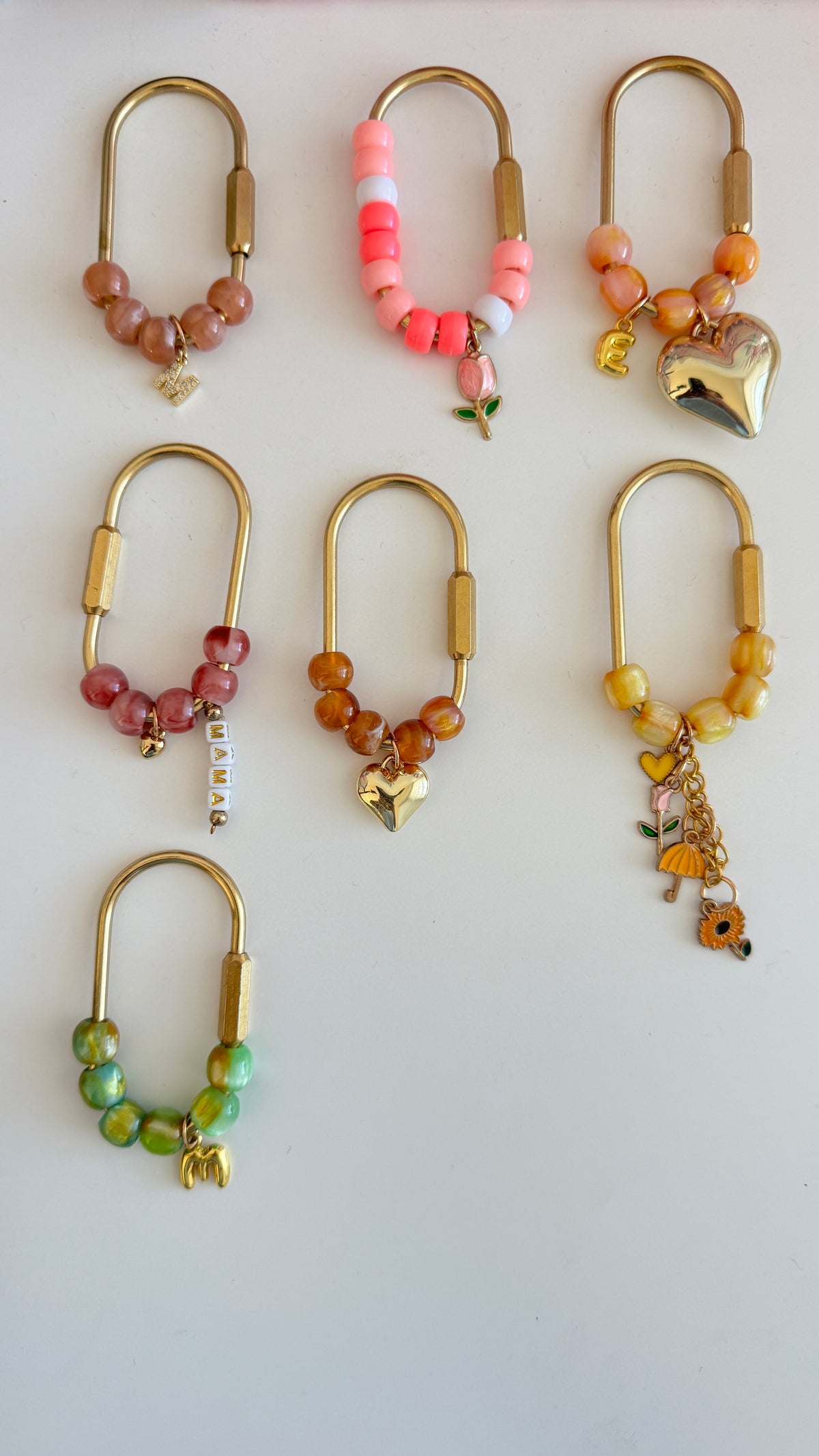Handmade Beaded Carabiner Keychain – Personalized Initial, Heart & Floral Charms