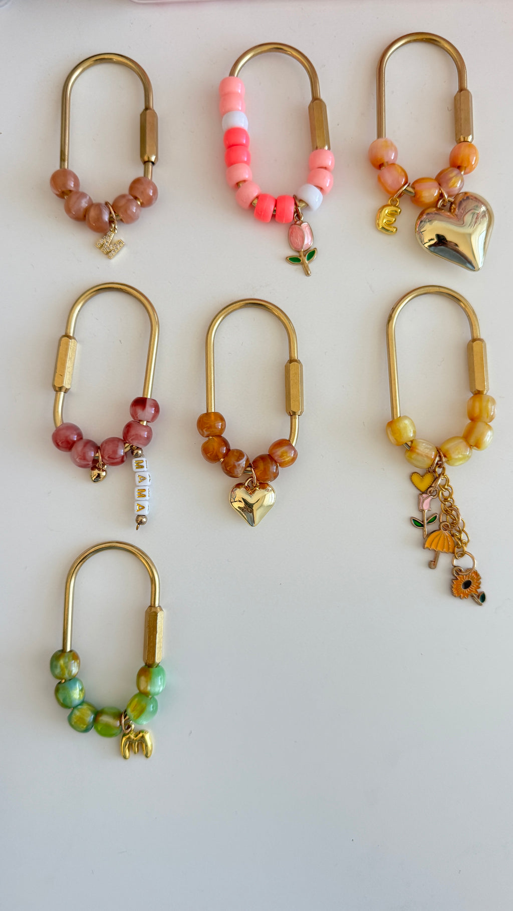 Handmade Beaded Carabiner Keychain – Personalized Initial, Heart & Floral Charms