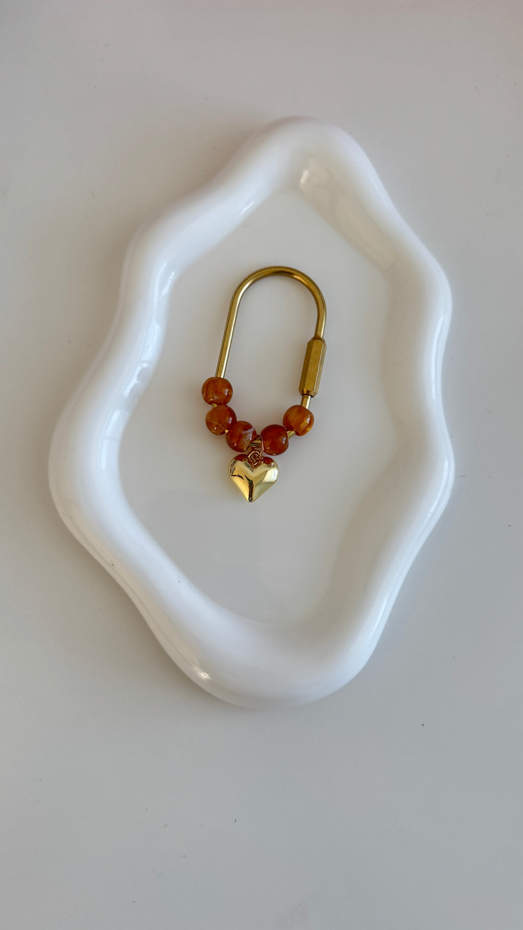 Handmade Beaded Carabiner Keychain – Personalized Initial, Heart & Floral Charms