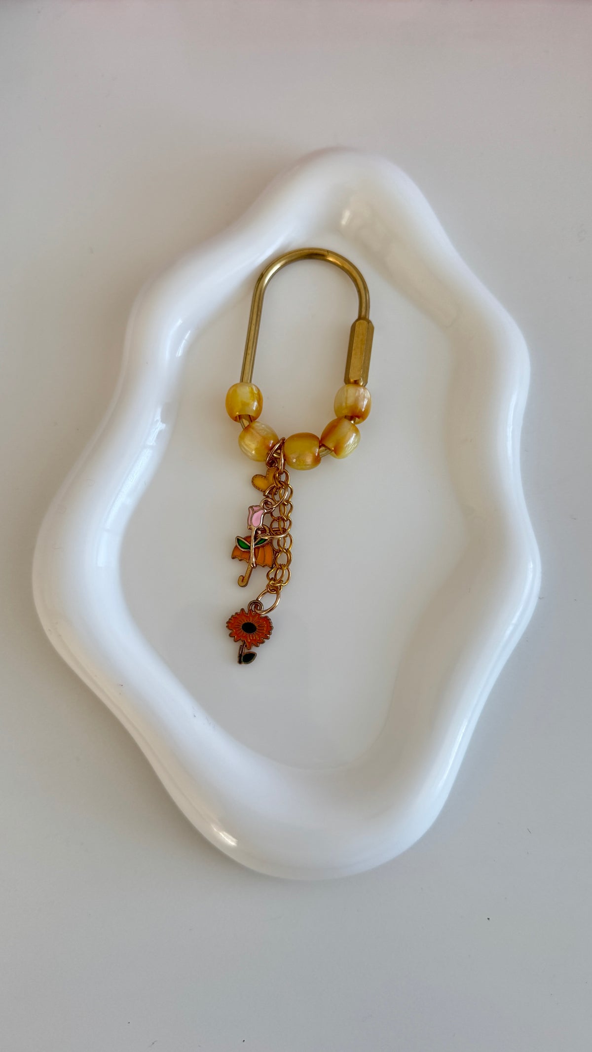 Handmade Beaded Carabiner Keychain – Personalized Initial, Heart & Floral Charms