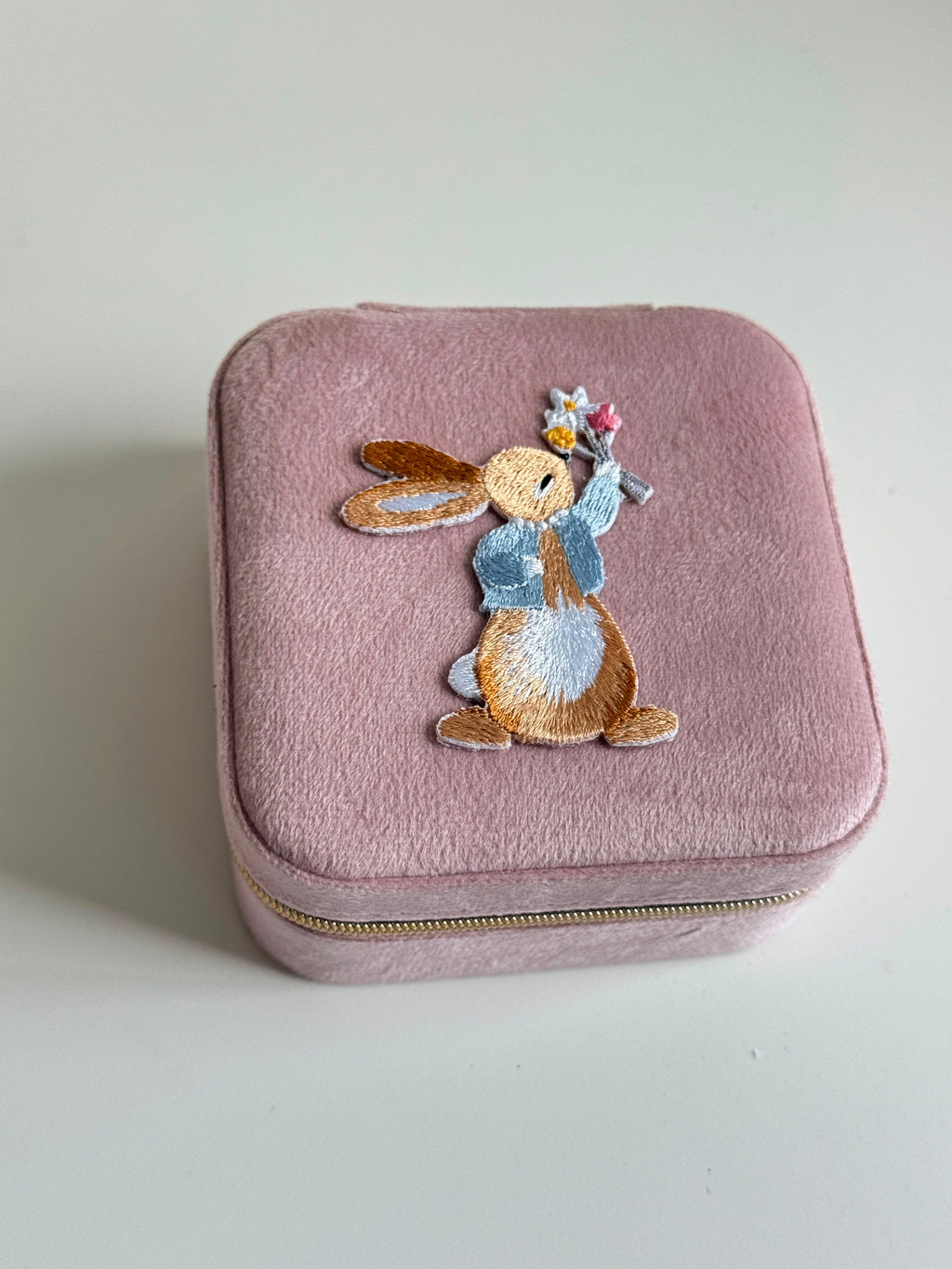Bunny velvet Jewelry Box