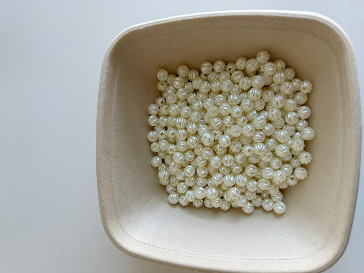 Ivory Ribbed Pearl Beads