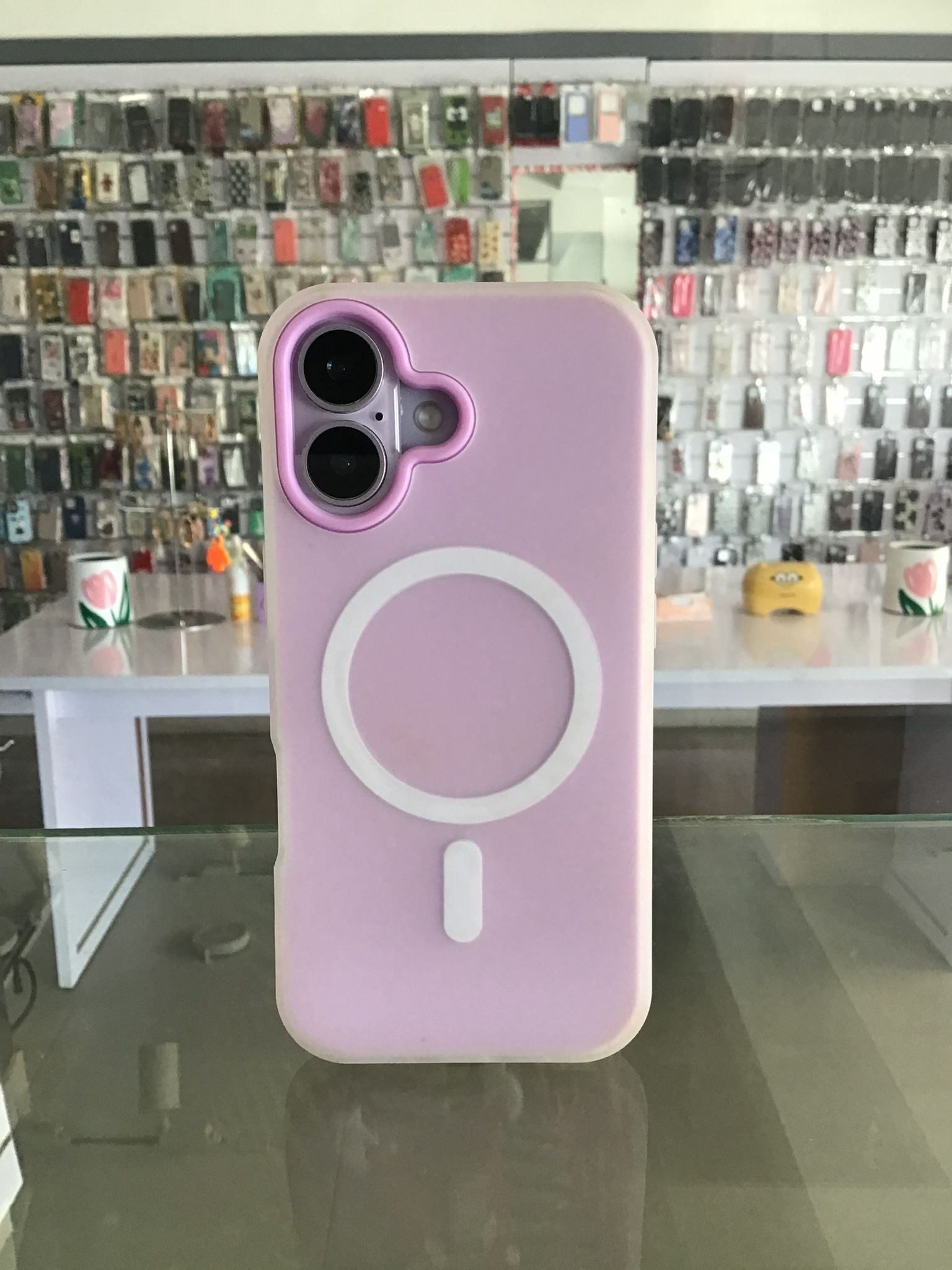 Lavender Glow MagSafe Case