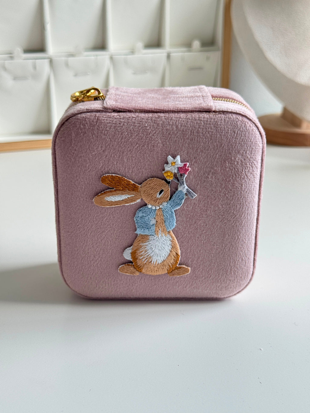 Bunny velvet Jewelry Box